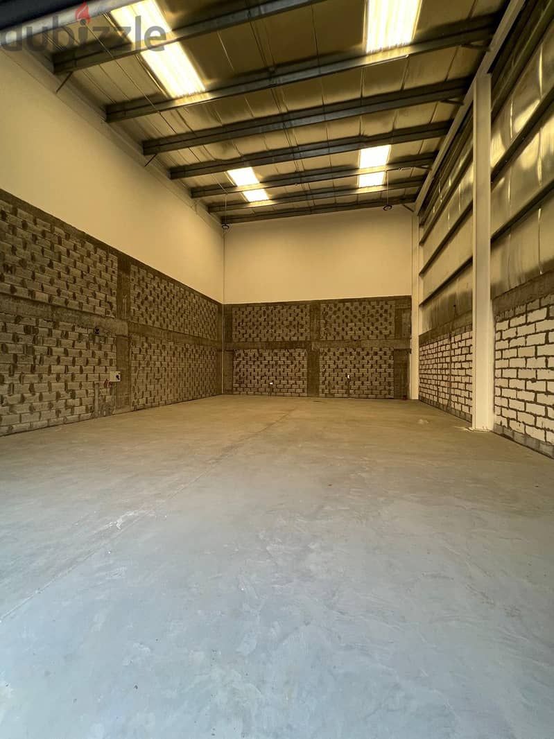 Warehouse for rent in Sitra. 1