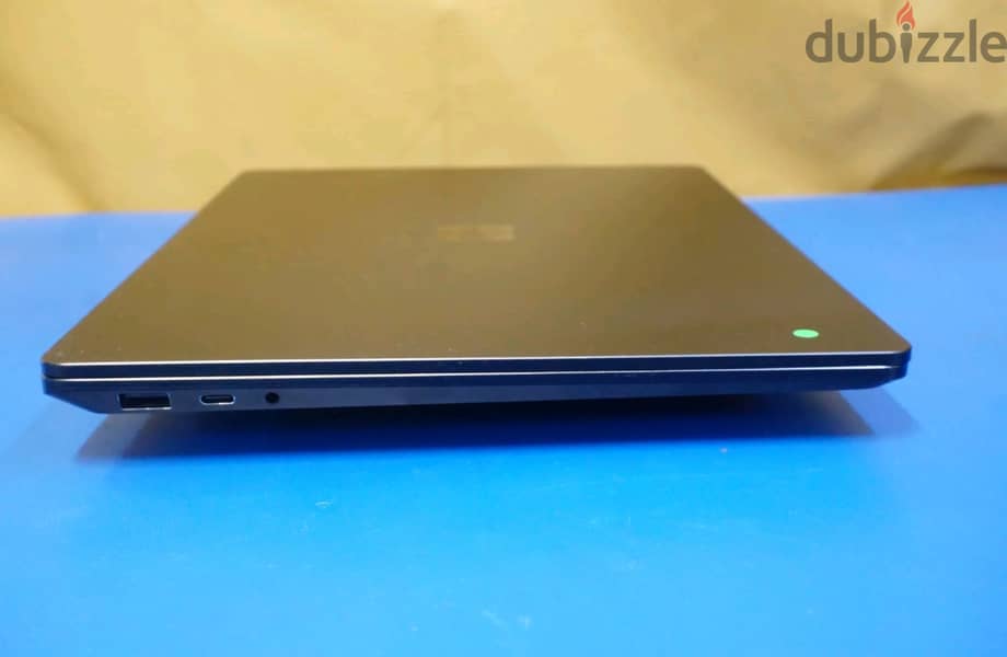 Microsoft Surface laptop 7Core i7 16GB 512GB 10th generation 220BD 8