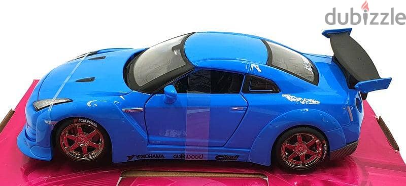 Maisto Design Nissan GTR 1:24 Tokyo mod 1