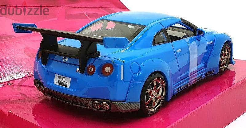 Maisto Design Nissan GTR 1:24 Tokyo mod 2
