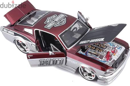 Maisto 1967 Ford Mustang GT X Harley Davidson Limited 1/24 scale model