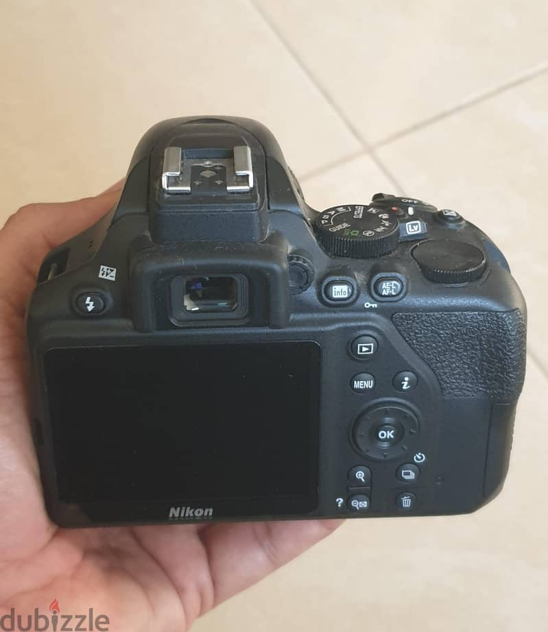 Nikon D3500 2