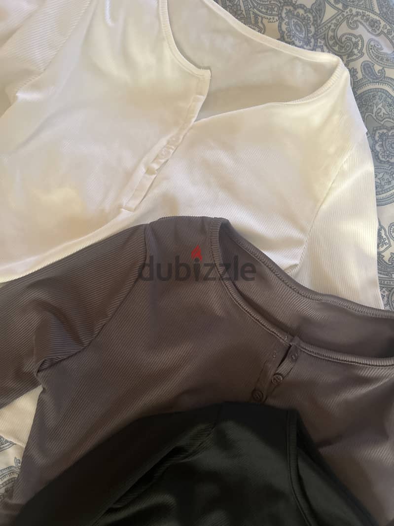 3 Button down tee long sleeves( Medium) 1