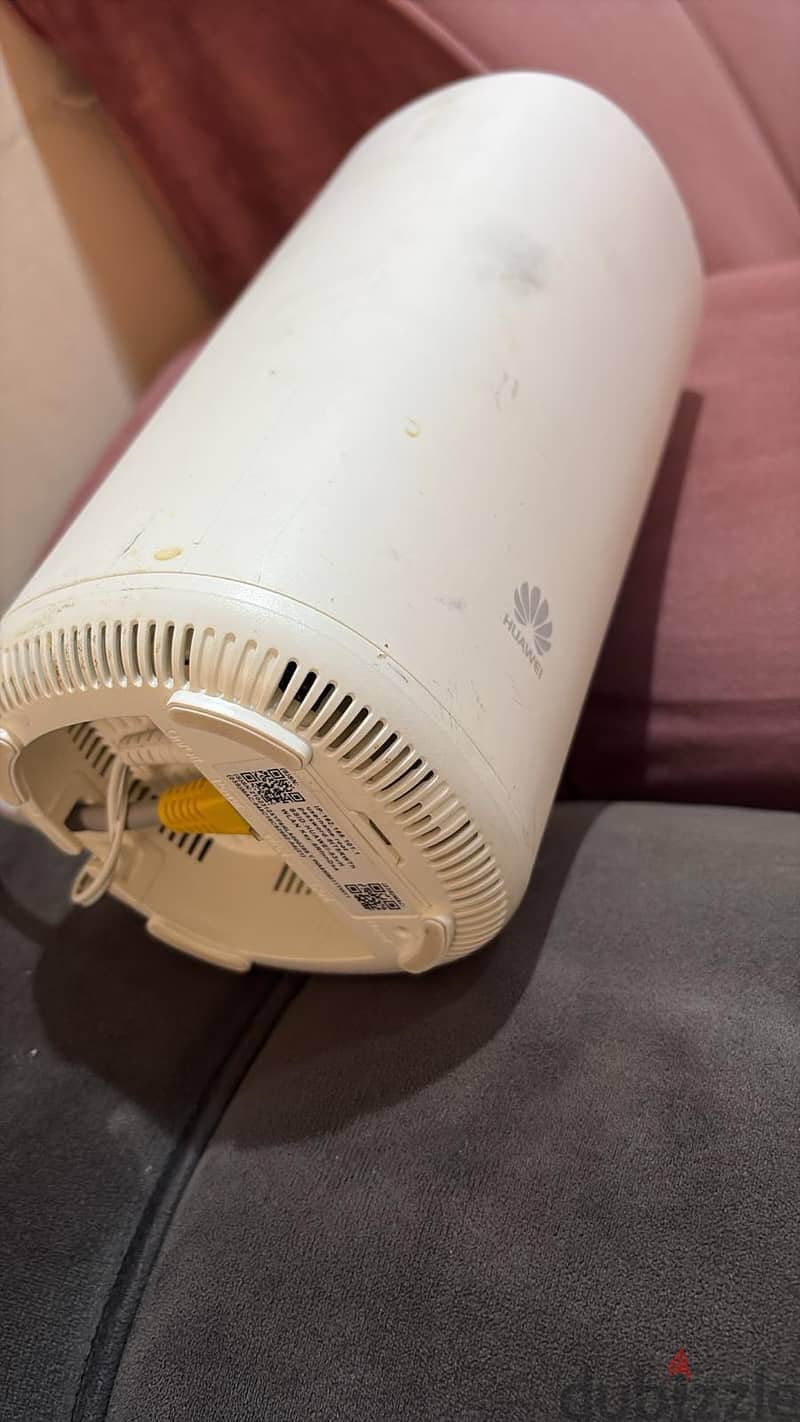 Huawei Ac3800 WiFi extender مقوی 2