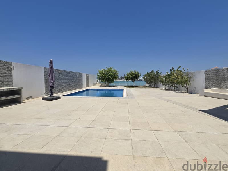 Stand alone Villa 4 + maid room + driver room with private beach acces 12