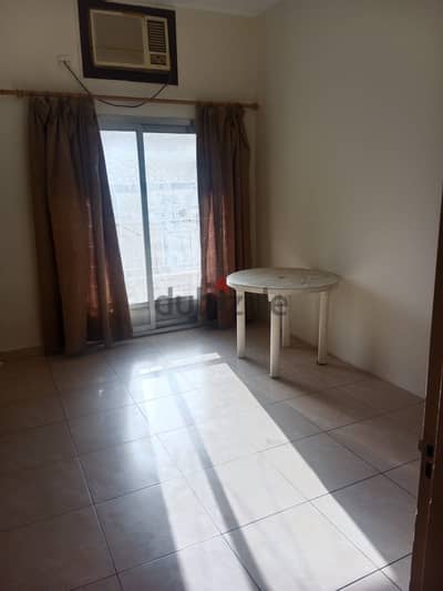Room for rent with Balcony