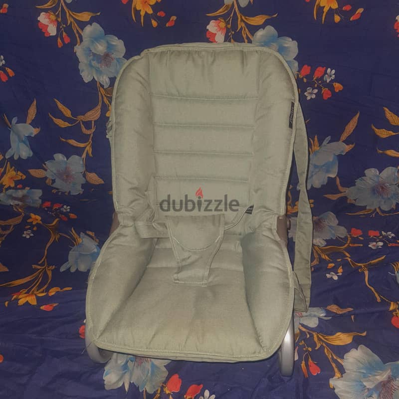 Call (36216143) Junior's Baby Rocker Bouncer Adjustable seat recliner 2