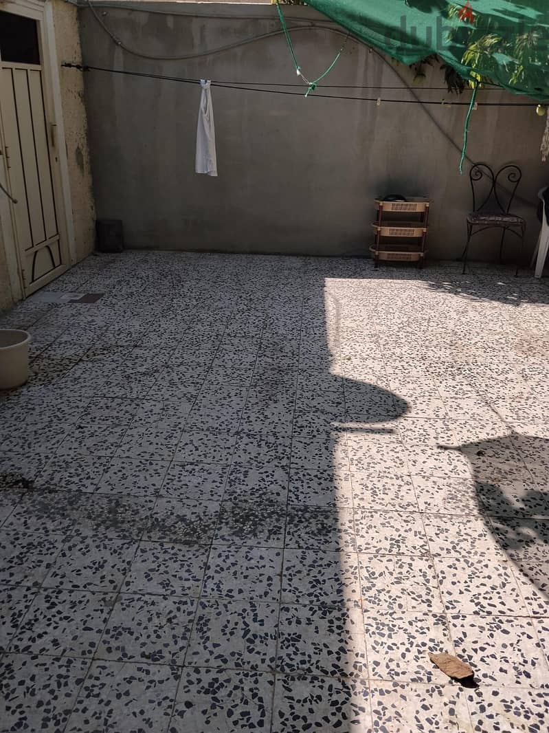 للايجار غرفتين سكن مشترك في الجسره Two rooms for rent in Al Jasra 3