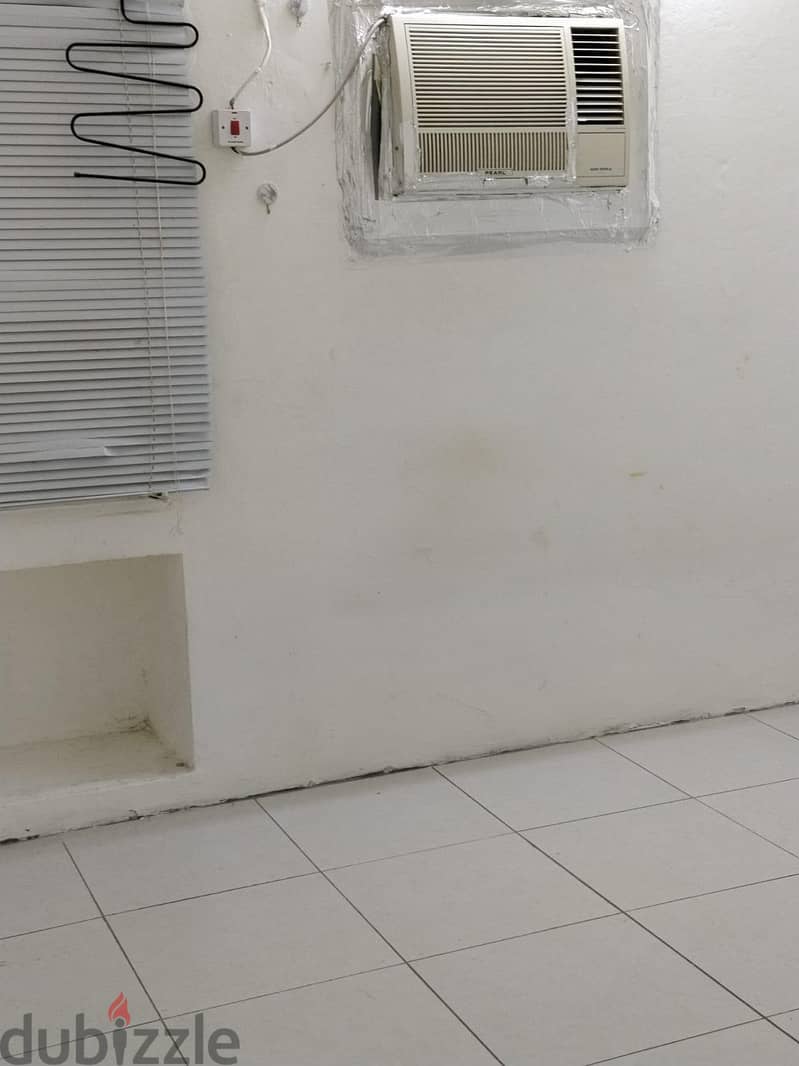 للايجار غرفتين سكن مشترك في الجسره Two rooms for rent in Al Jasra 4