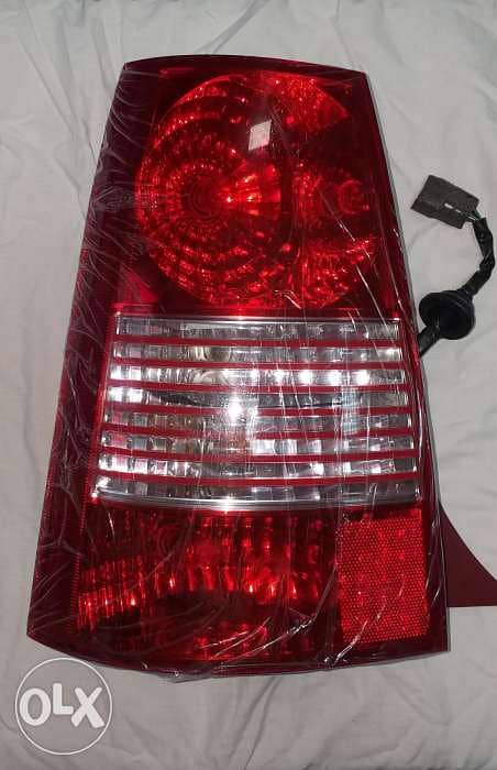 Kia picanto 2007 left side back main light 1