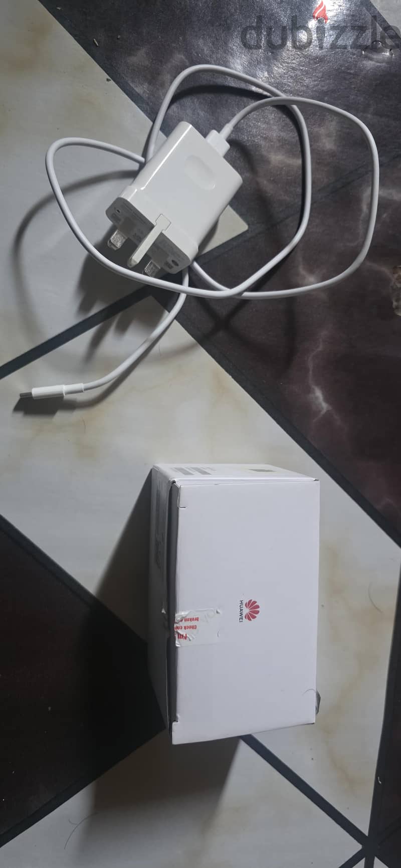 Huawei Wireless Dual Band 4G WiFi 3 Mobile Broadband – E5783-230B 3