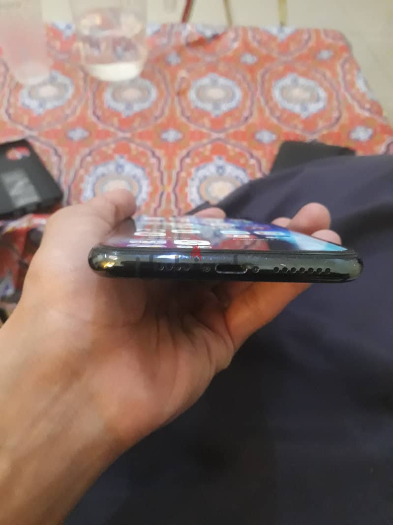 iPhone 11 pro max 1