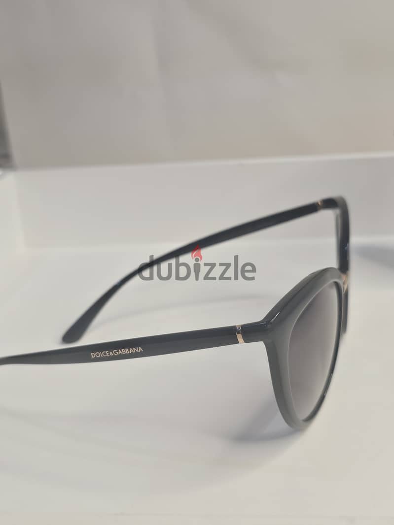 DOLICE AND GABBANA- used clean 20BD 3