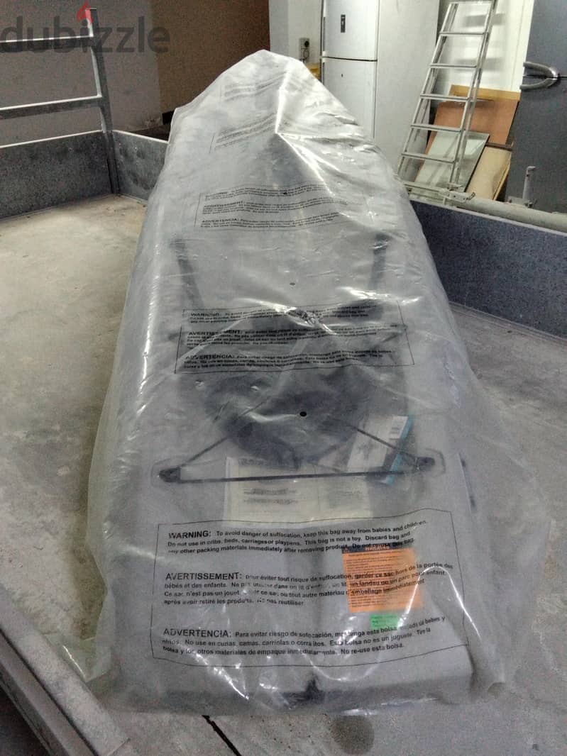 NEW HYDROS KAYAK - ORIGINAL PRICE 170BD 6
