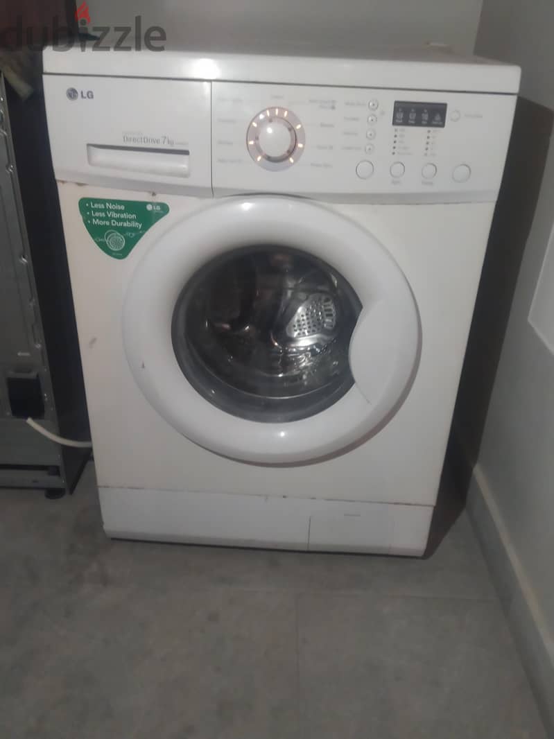 Sale LG washing machine,7 kg automatic, price 45bd 4