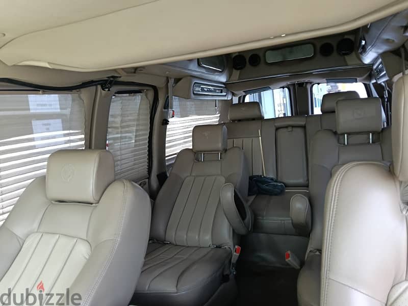 GMC Savana 2014 11