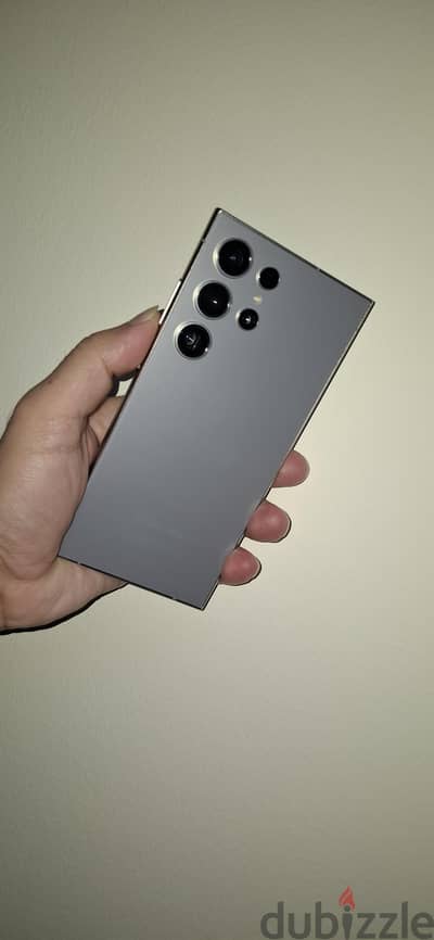Samsung S24 Ultra 10 by 10 condition