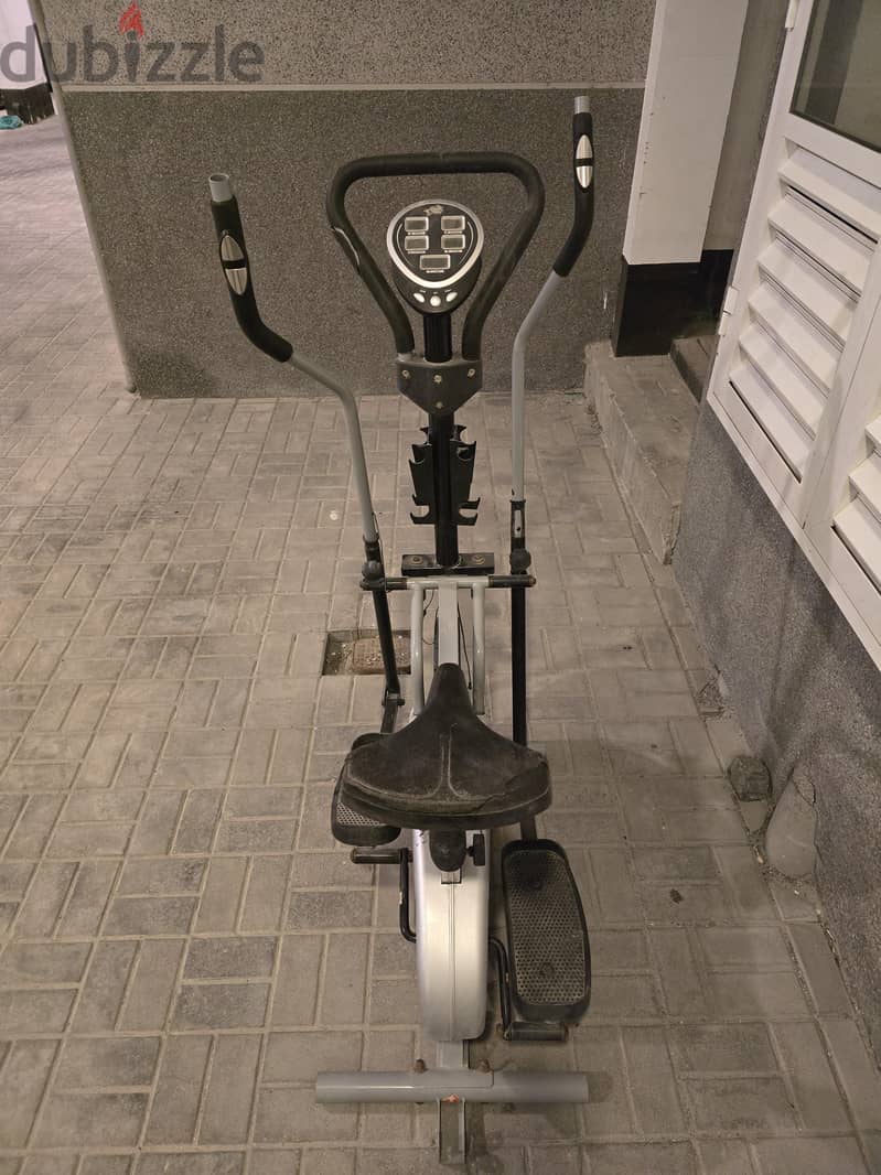 Cross-trainer exercise bike 1