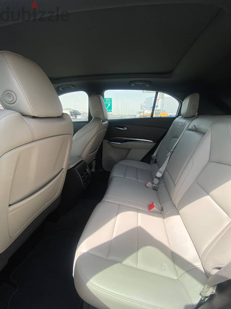 Cadillac XT4 2023 Black 5