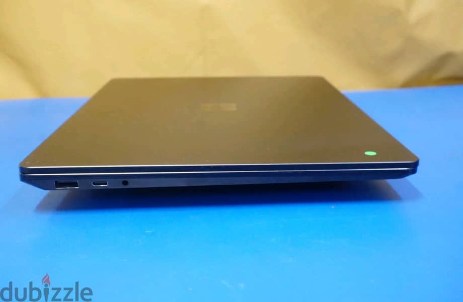 Microsoft Surface laptop 4 Core i7 16GB 512GB 10th generation 220BD 8
