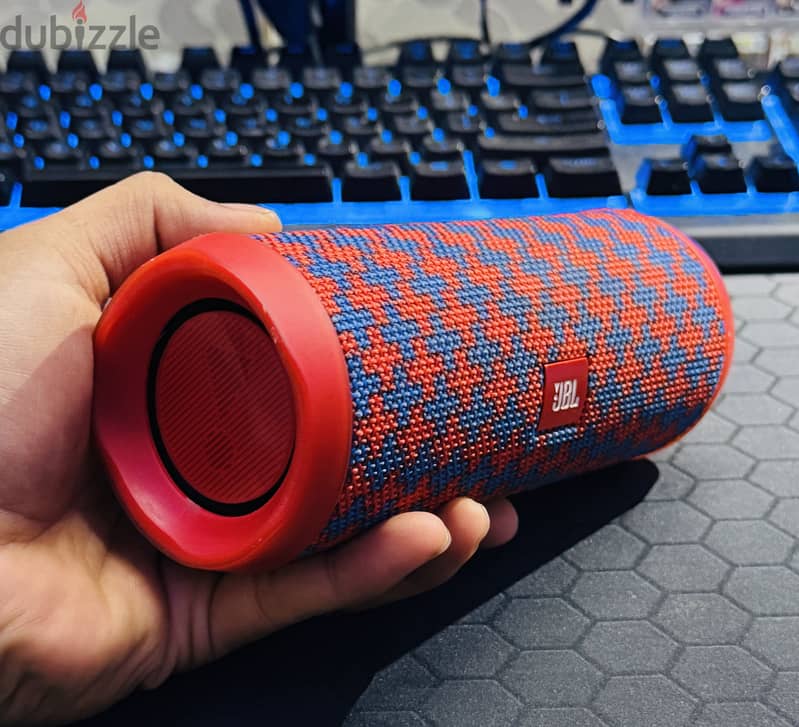 JBL Flip 4 Portable Bluetooth Speaker Original 3