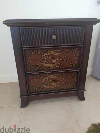 2 wooden side table for 18bd