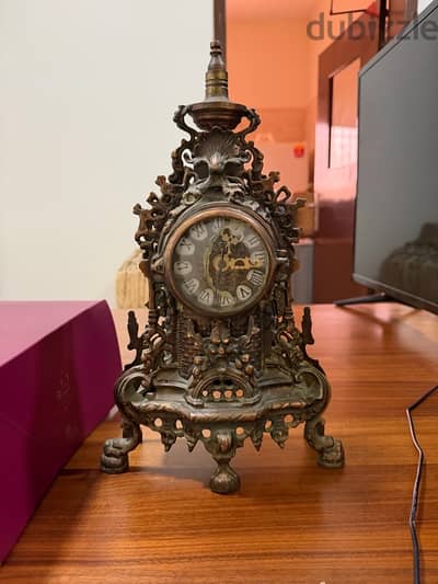 Antique Ornate Brass Mantel Clock