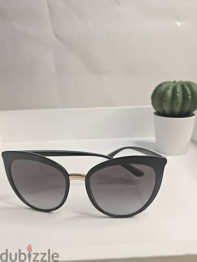 DOLICE AND GABBANA2 - USED CLEAN 30bd-
