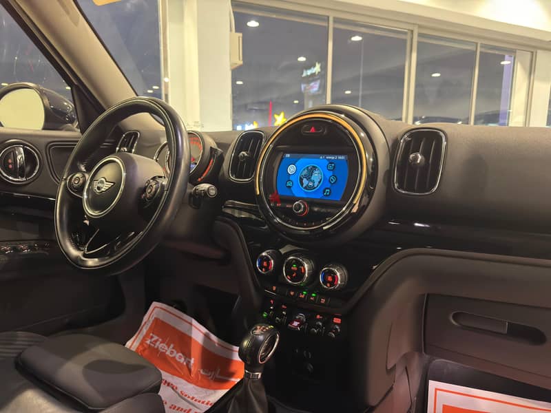 MINI Countryman 2018 6