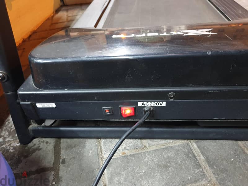 xterra treadmill  havy duty 113 to 136 kg 3