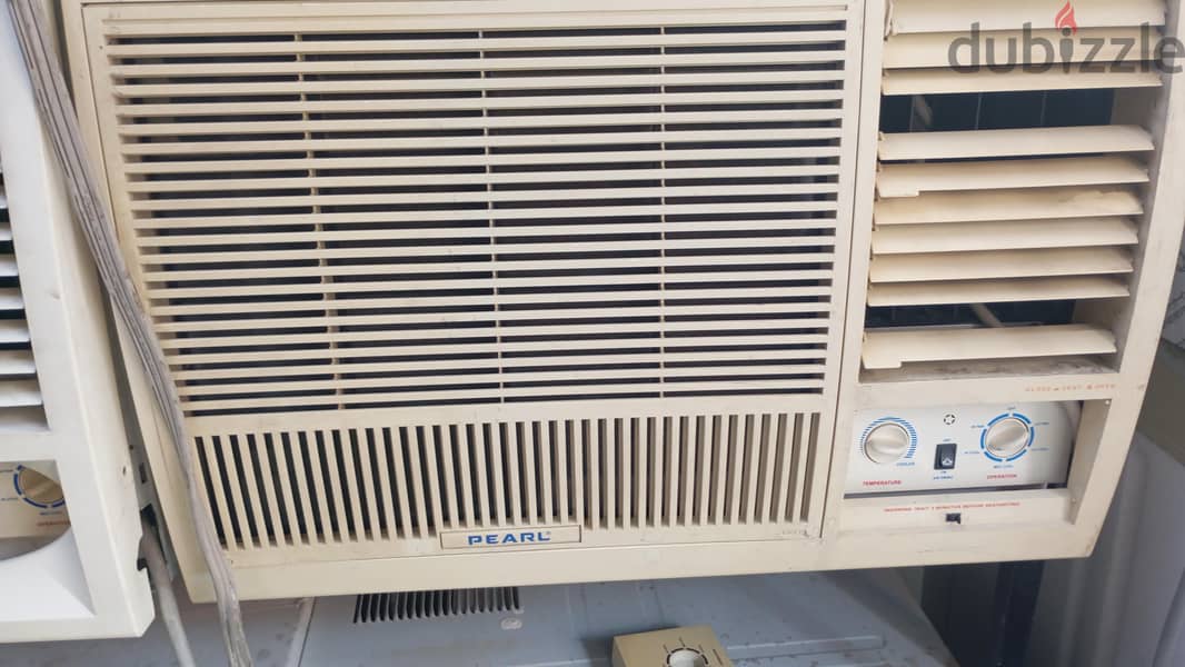 windows ac sale good condition 3