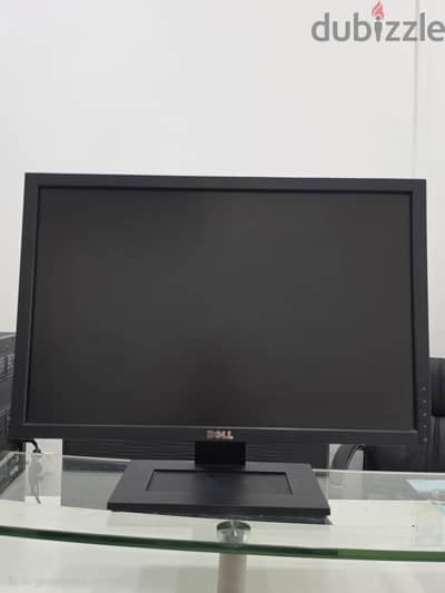Dell 22" Widescreen LCD Monitor (E2210f) – Excellent Condition