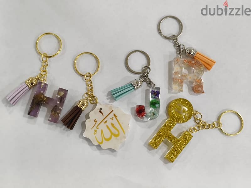 handmade customized resin key chains 1