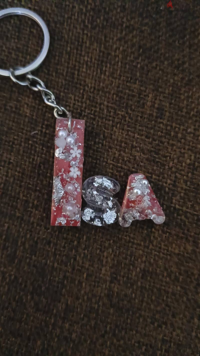 handmade customized resin key chains 2