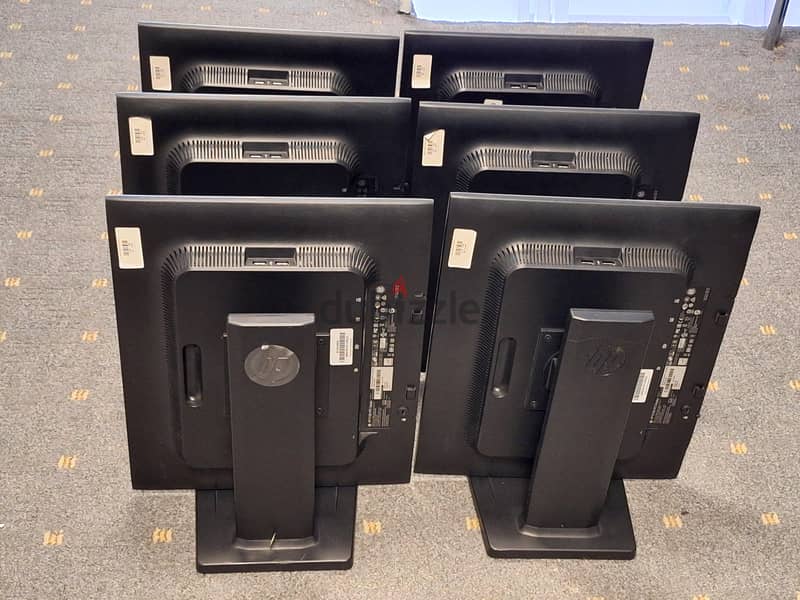 hp elitedisplay E190i DP/VGA Screen 33975250 1