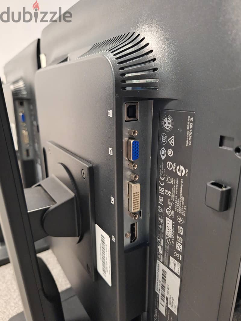 hp elitedisplay E190i DP/VGA Screen 33975250 3