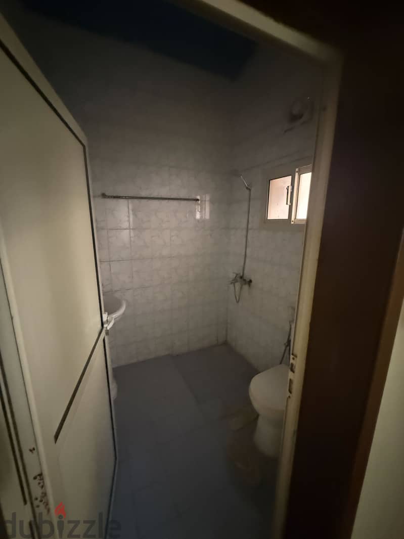 Big flat for rent in sanad 3 bed room and 3 bathroom  no EWA 8