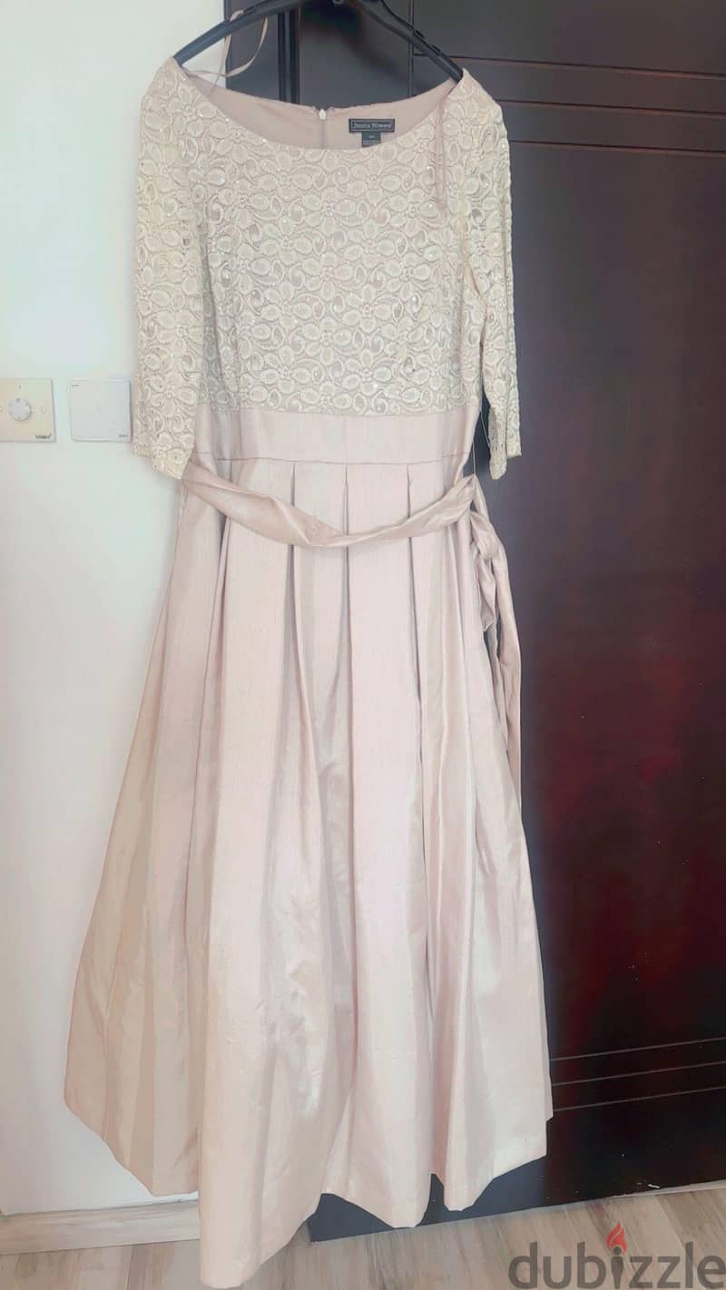 فستان من ماركة Jessica Howard 5