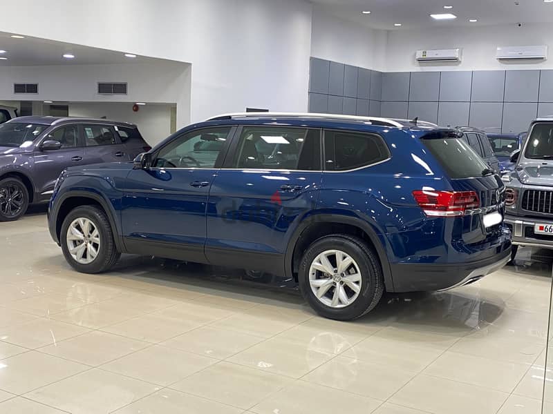 Volkswagen Teramont 2019 Blue 5