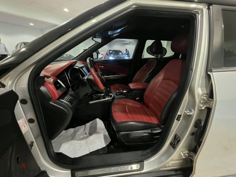 Ssang Yong Tivoli 2017 6