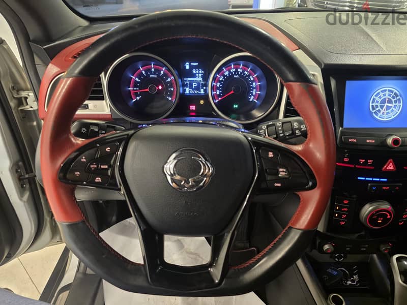 Ssang Yong Tivoli 2017 9