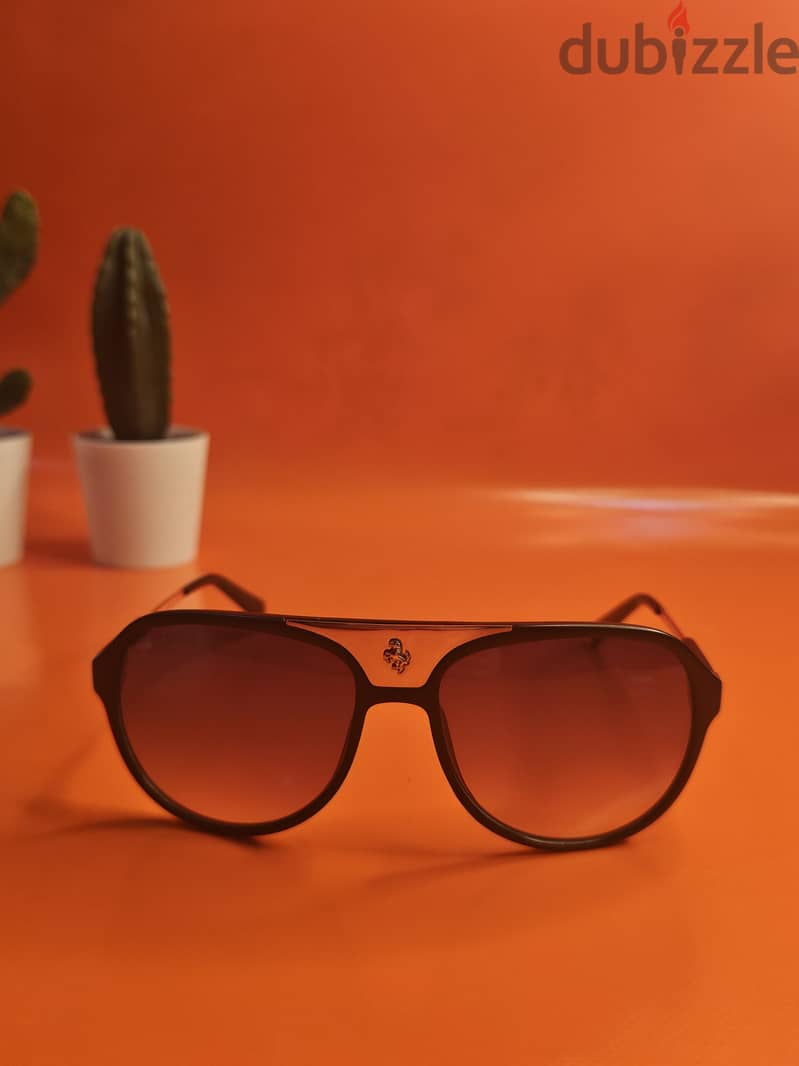 FERRARI AVIATORS: UNMATCHED STYLE JUST 20 BD 3