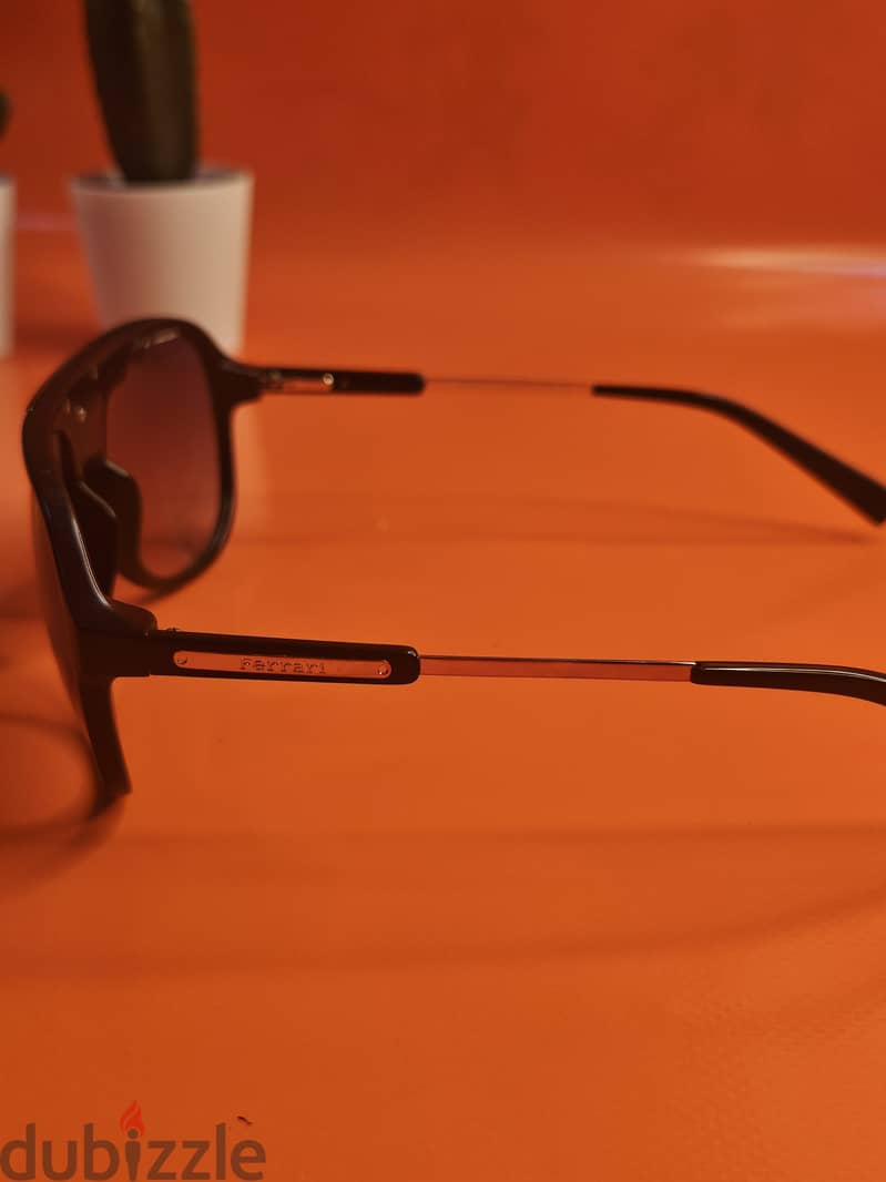 FERRARI AVIATORS: UNMATCHED STYLE JUST 20 BD 4