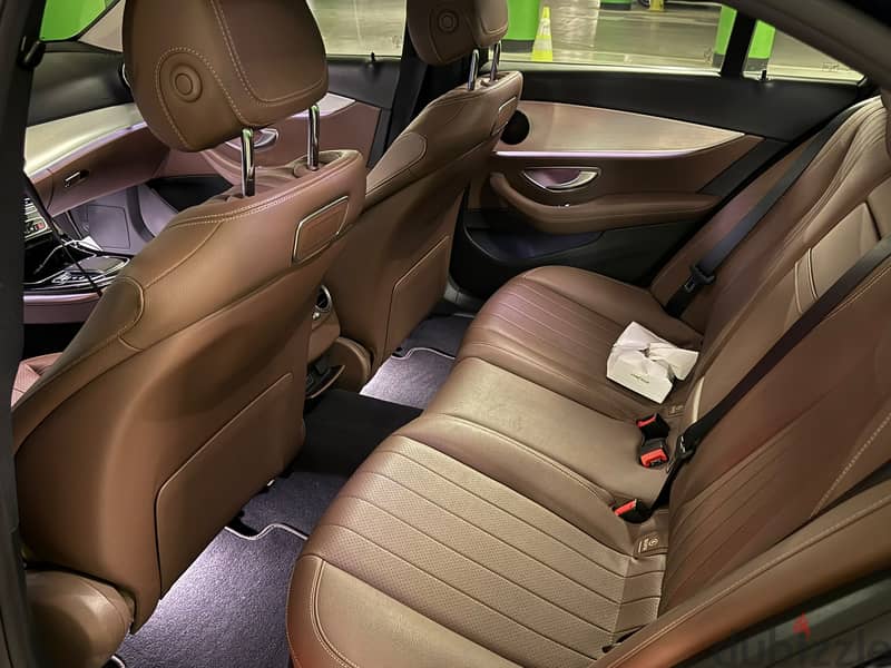 Mercedes-Benz E-Class 2021 E200 10