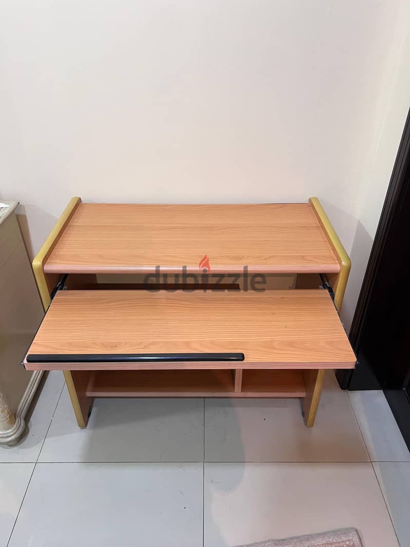 Computer Desk / Study Table with Keyboard Tray(Fully wooden – 85×40 cm 3