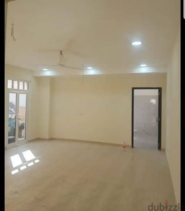 Paint/Interior and maintenance Services 66609107 5