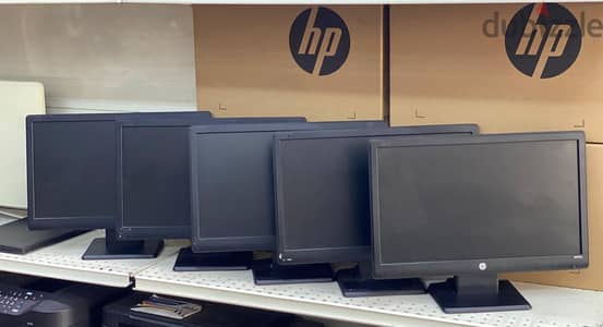 HP 19"LED HD Monitor Built-in Speakers With HDMI Adapter & PowerCable