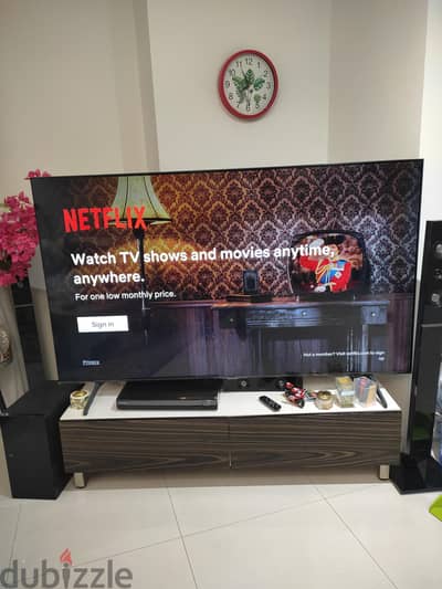 SAMSUNG 70" 7 series 4k crystal UHDسامسونج