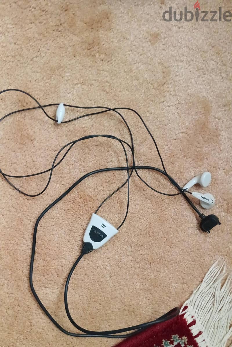 Assorted Chargers different brands 3