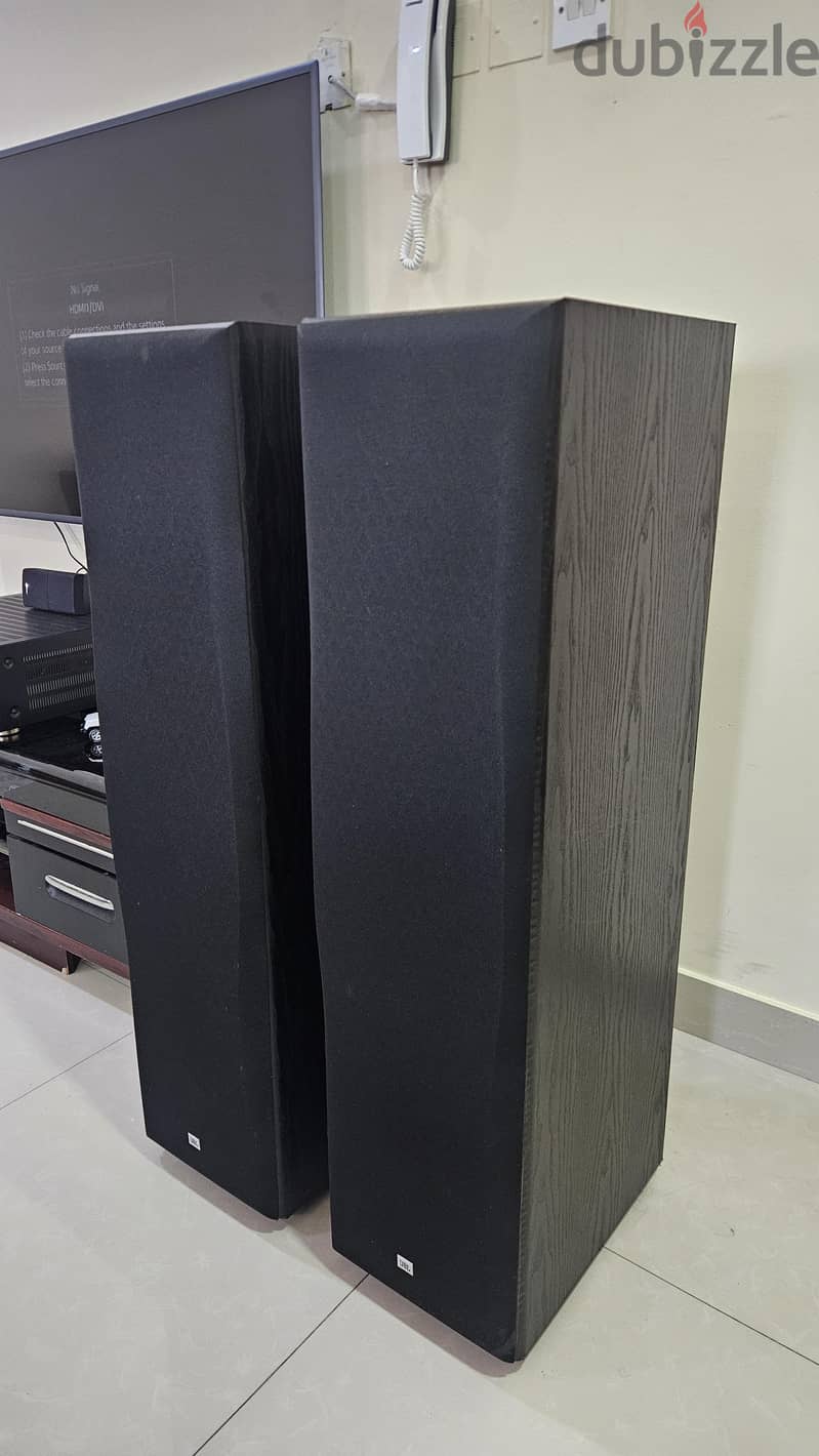 JBL E90 Speakers with Matching Harman Kardon Amplifier 2